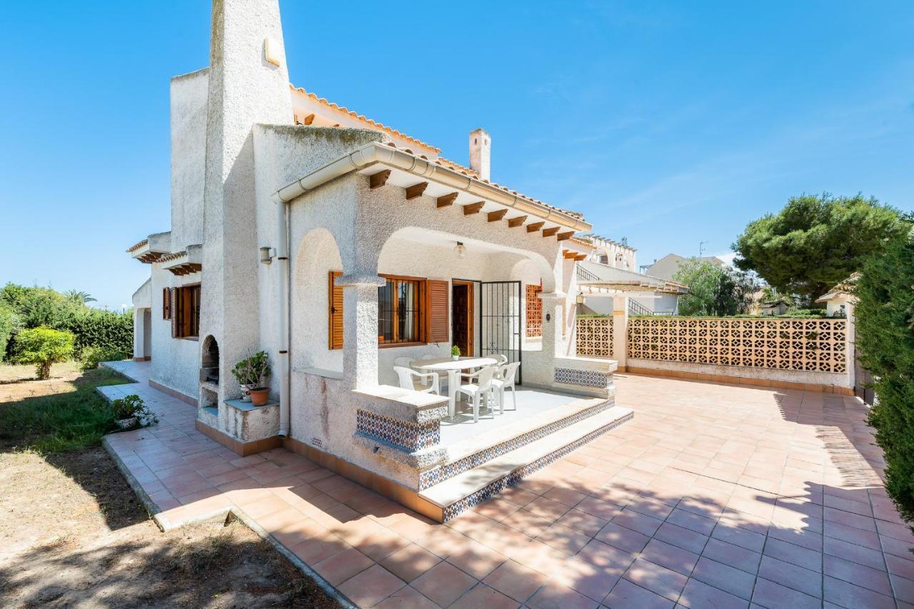 אוריהואלה Chalet Mayor Zenia Beach מראה חיצוני תמונה