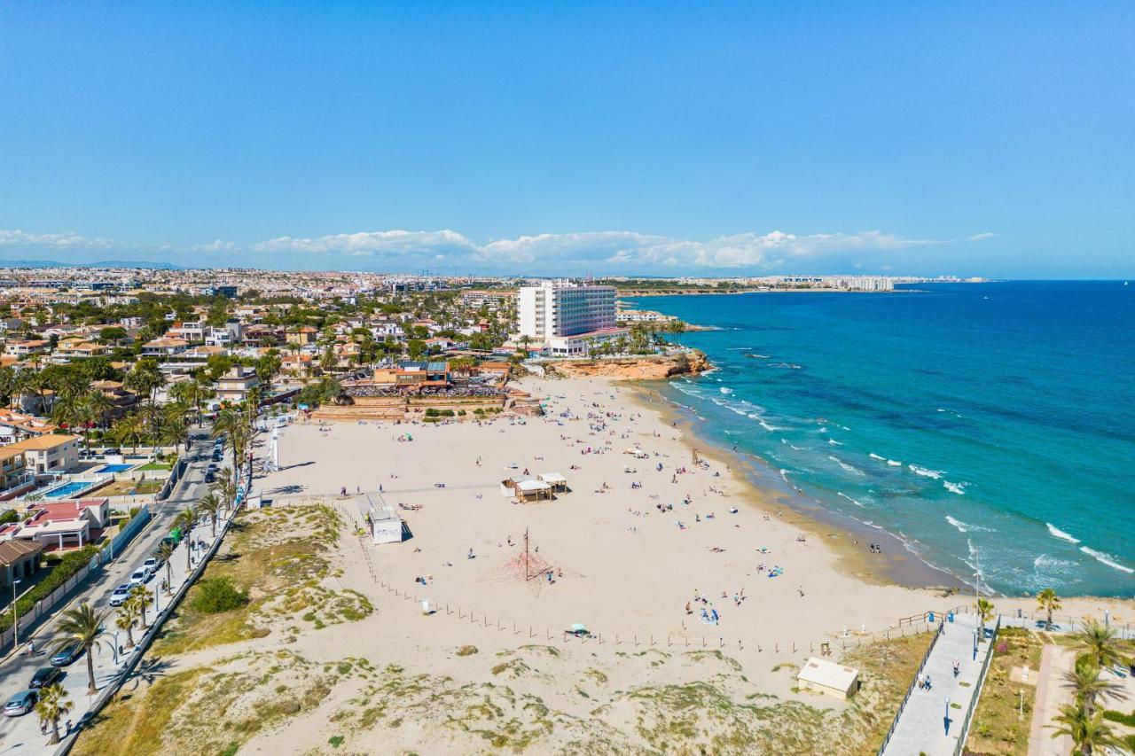 אוריהואלה Chalet Mayor Zenia Beach מראה חיצוני תמונה