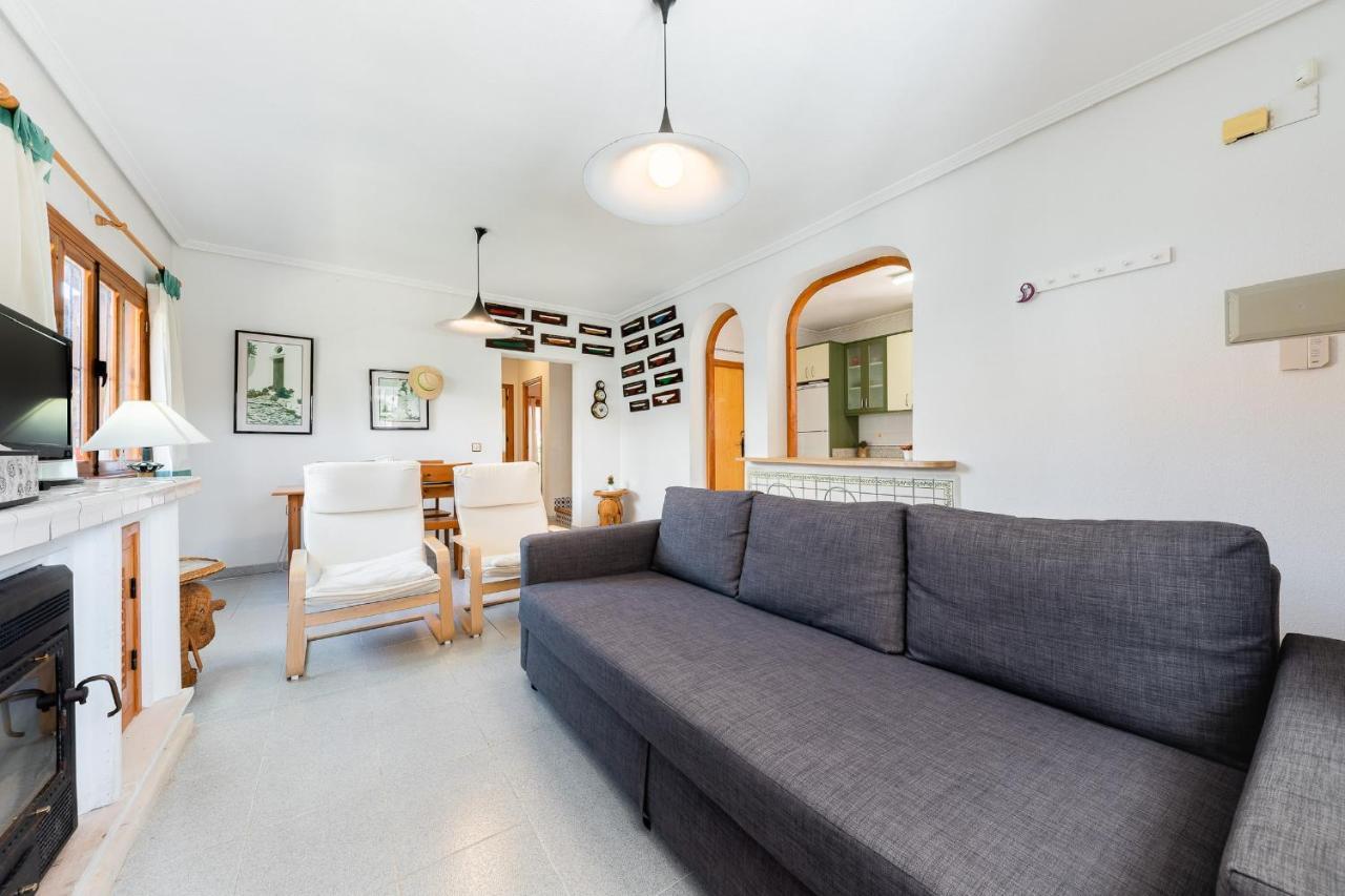 אוריהואלה Chalet Mayor Zenia Beach מראה חיצוני תמונה